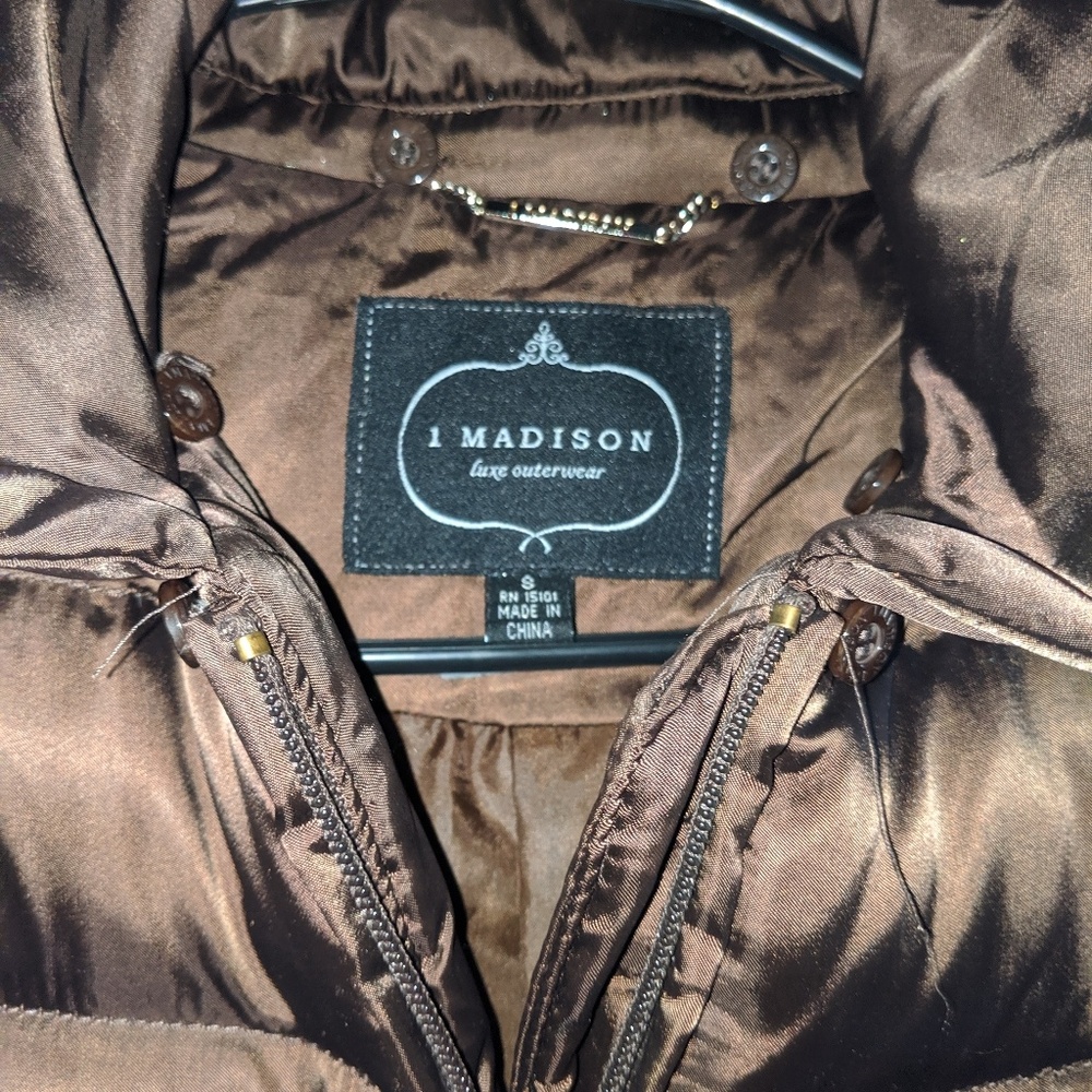 Down jacket - Picture 3 of 4